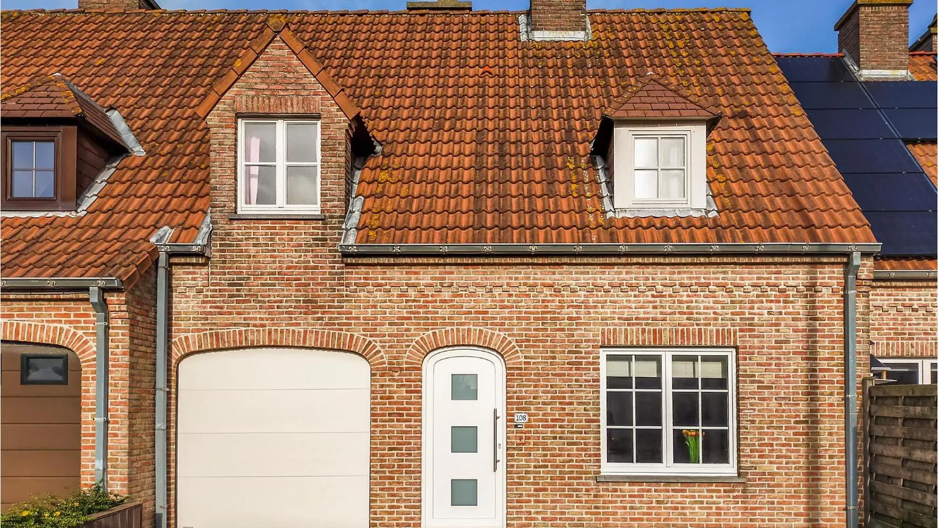 3 Bedroom Pet Friendly Home In Bredene