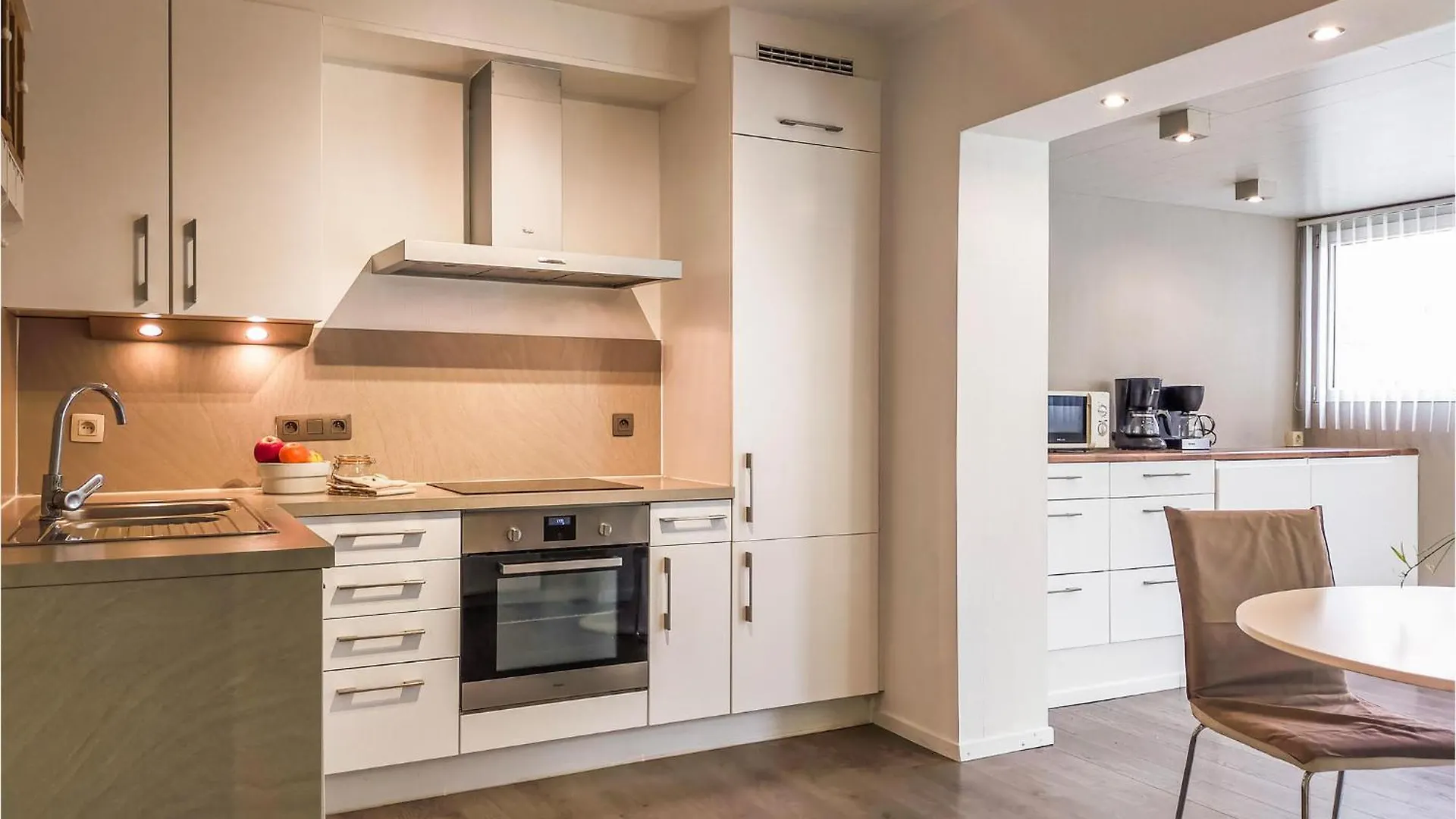 度假居 3 Bedroom Pet Friendly Home In 布列登